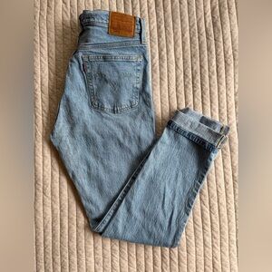 Levi's Light Blue Slim Straight women’s Jeans